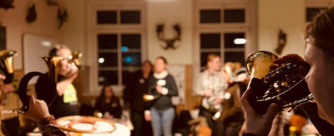 Jaegerinnenstammtisch im Austausch